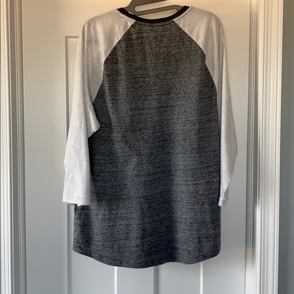 Old Navy Tee - Picture 3 of 3